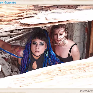 Dirty Dish And Tracey Southerly 137