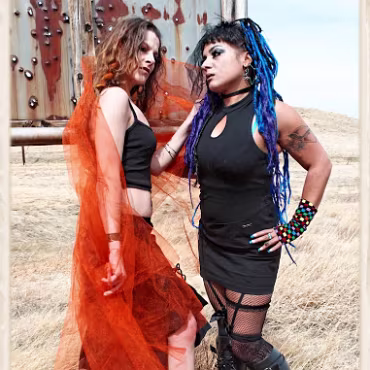 Dirty Dish And Tracey Southerly 186