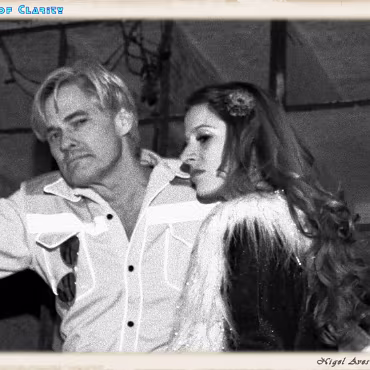 Tracey Southerly and David Gordon Roll Up, Roll UP, Read All About IT! Is this the start and end of a relationship? Did he, Didn't he?