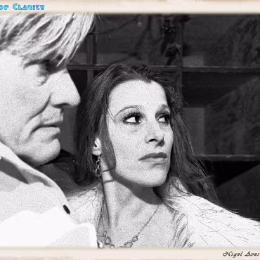 Tracey Southerly and David Gordon Roll Up, Roll UP, Read All About IT! Is this the start and end of a relationship? Did he, Didn't he?