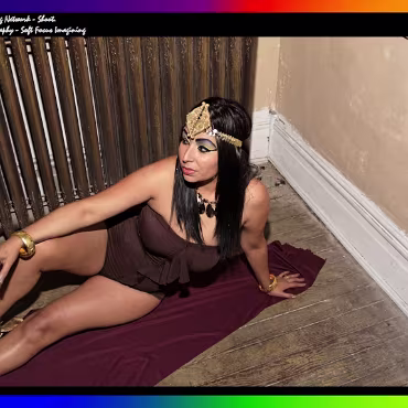 CMN - The Egyptian Shoot CMN - The Egyptian Shoot with Lauriiz Mndz