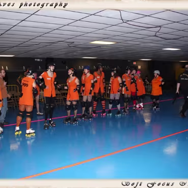 The Derby Girls - Nov. 14th Before videoing the bouts here are some photographs of the warm ups and tear down.