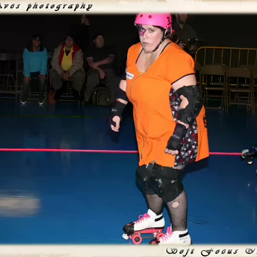 The Derby Girls - Nov. 14th Before videoing the bouts here are some photographs of the warm ups and tear down.