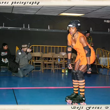 The Derby Girls - Nov. 14th Before videoing the bouts here are some photographs of the warm ups and tear down.