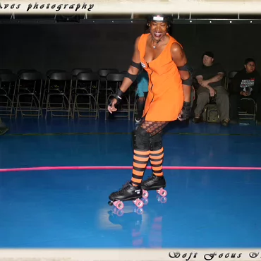 The Derby Girls - Nov. 14th Before videoing the bouts here are some photographs of the warm ups and tear down.