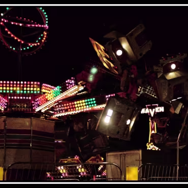 Fair Ground 1 08 04 2006_39