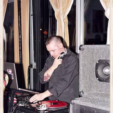 Pancakes and Booze - night 2 Pancakes and Booze - night 2. LA's Famous Underground Art Show